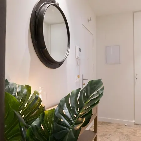 Apartment Dos Leones *